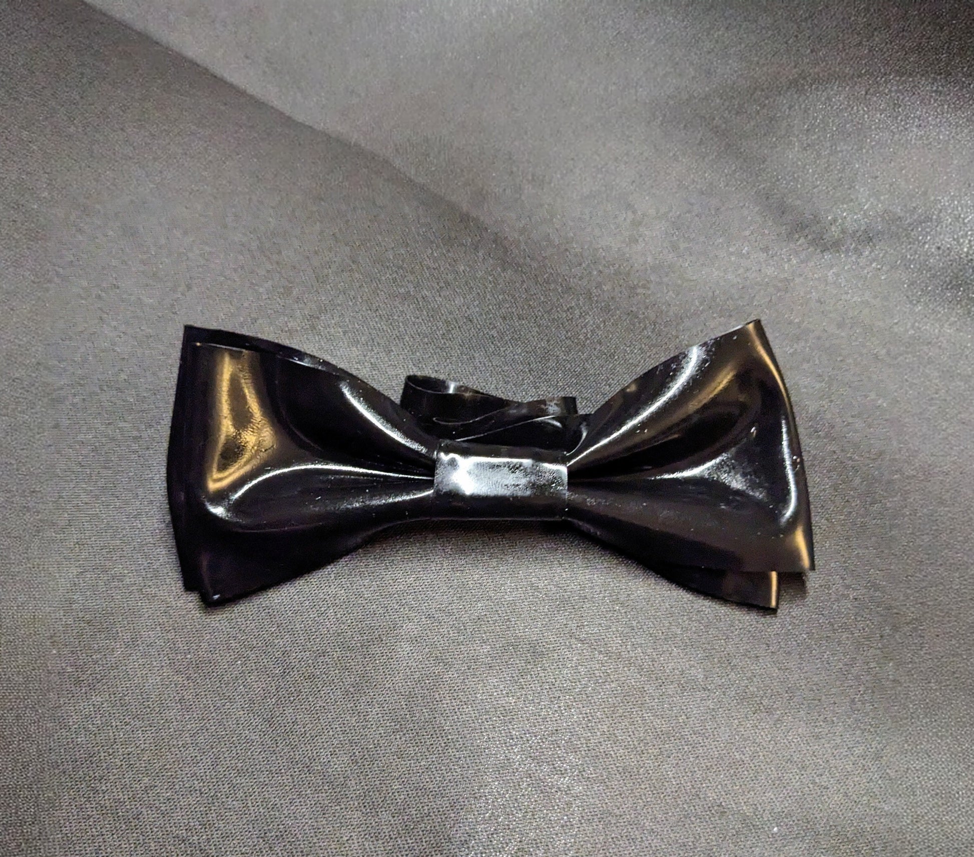 Latex Bowtie